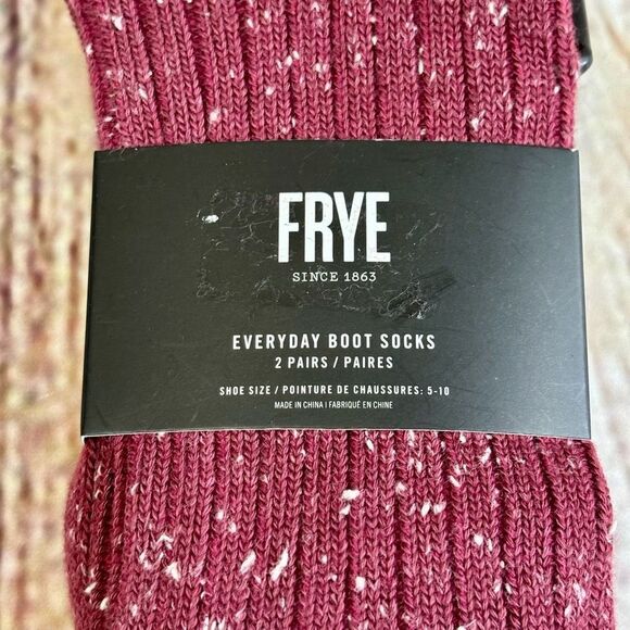Frye Everyday Boot Socks 2 Pack Pairs Red Speckled Black Ribbed NWT - Picture 2 of 5